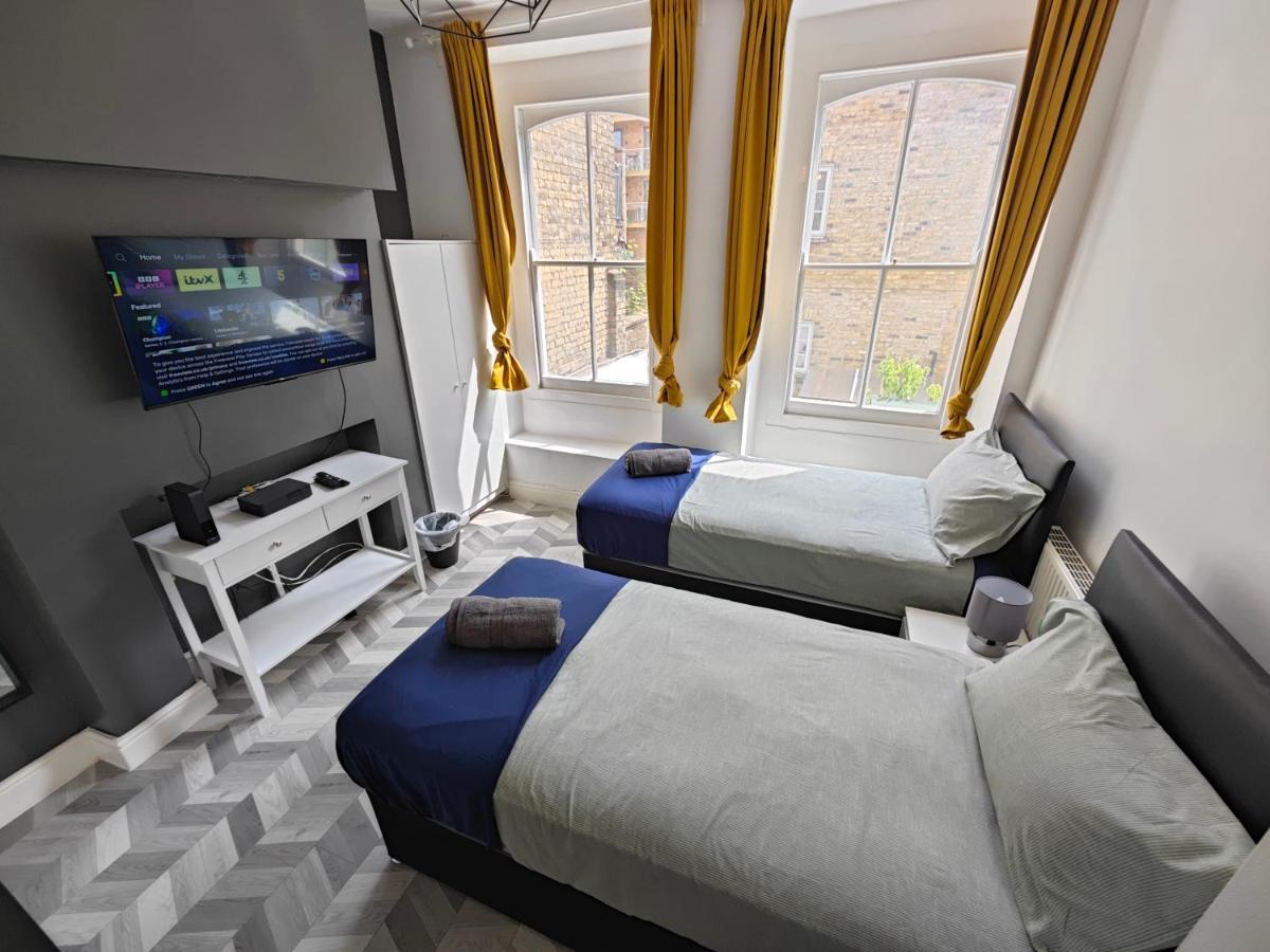 2 Bedroom 2 Bathroom Apartment In Old St - Shoreditch - Zone 1 Londýn Exteriér fotografie