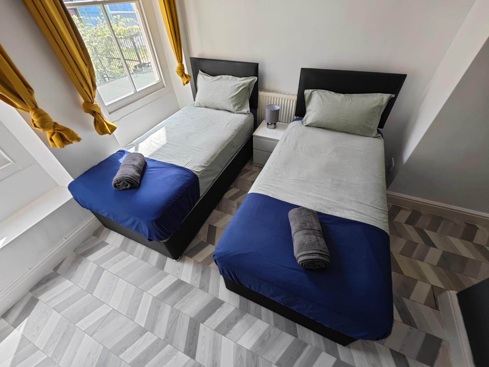 2 Bedroom 2 Bathroom Apartment In Old St - Shoreditch - Zone 1 Londýn Exteriér fotografie
