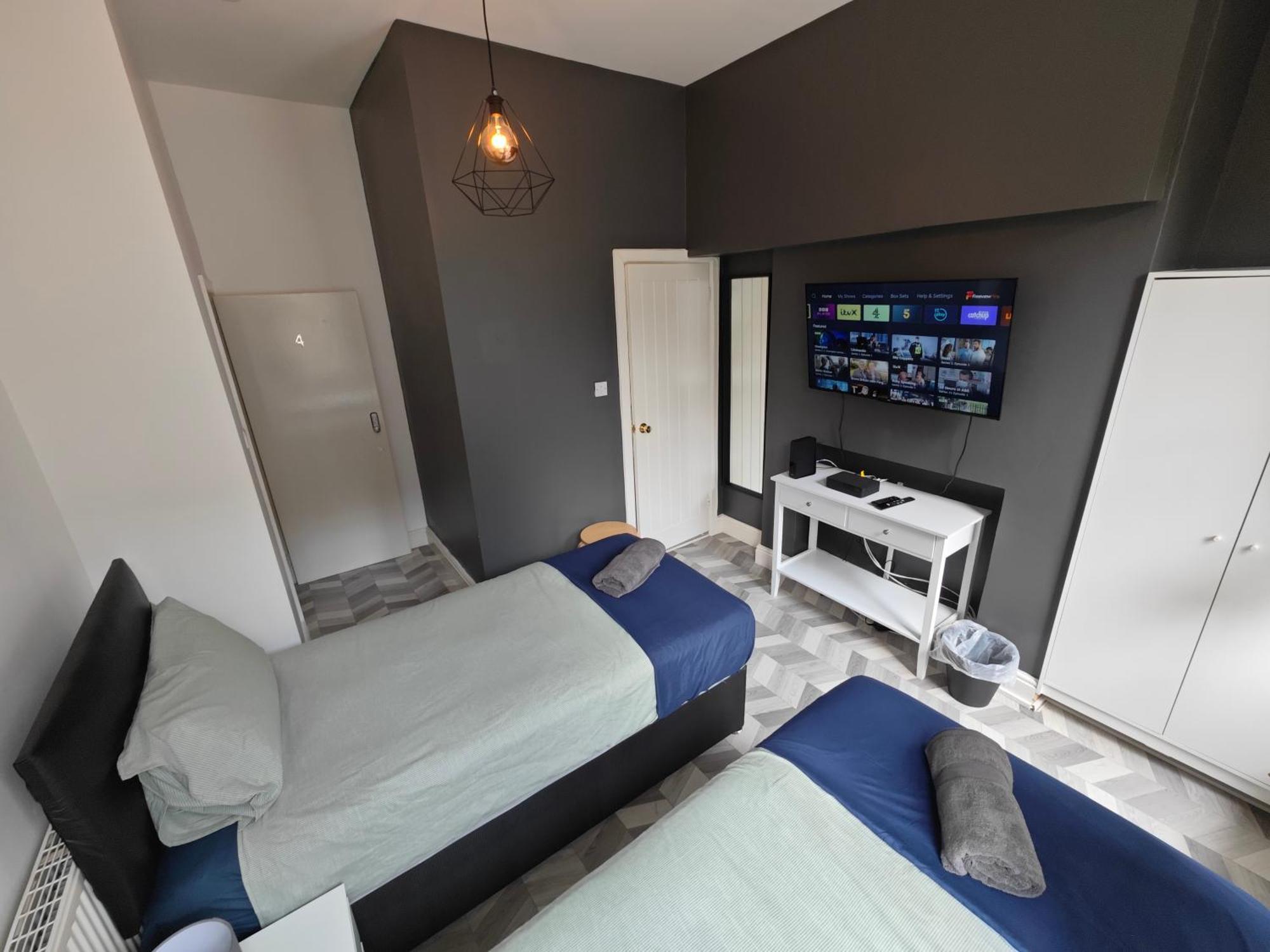 2 Bedroom 2 Bathroom Apartment In Old St - Shoreditch - Zone 1 Londýn Exteriér fotografie