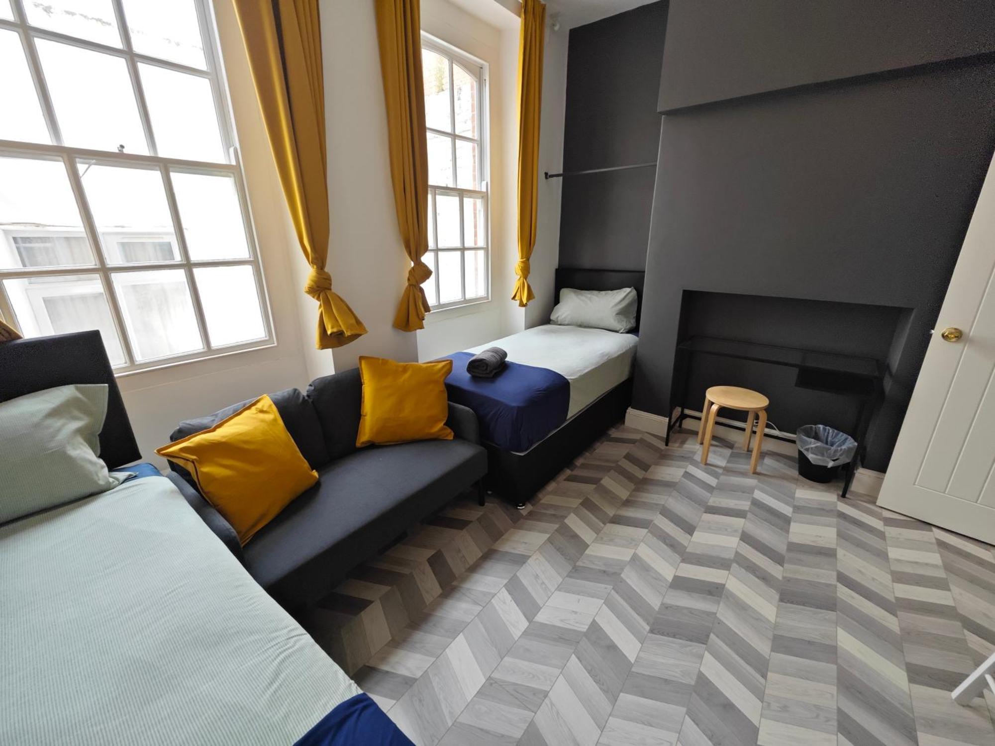 2 Bedroom 2 Bathroom Apartment In Old St - Shoreditch - Zone 1 Londýn Exteriér fotografie